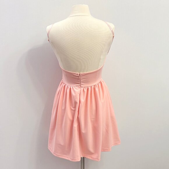 Backless light pink sleeveless mini dress size Medium - Picture 2 of 9